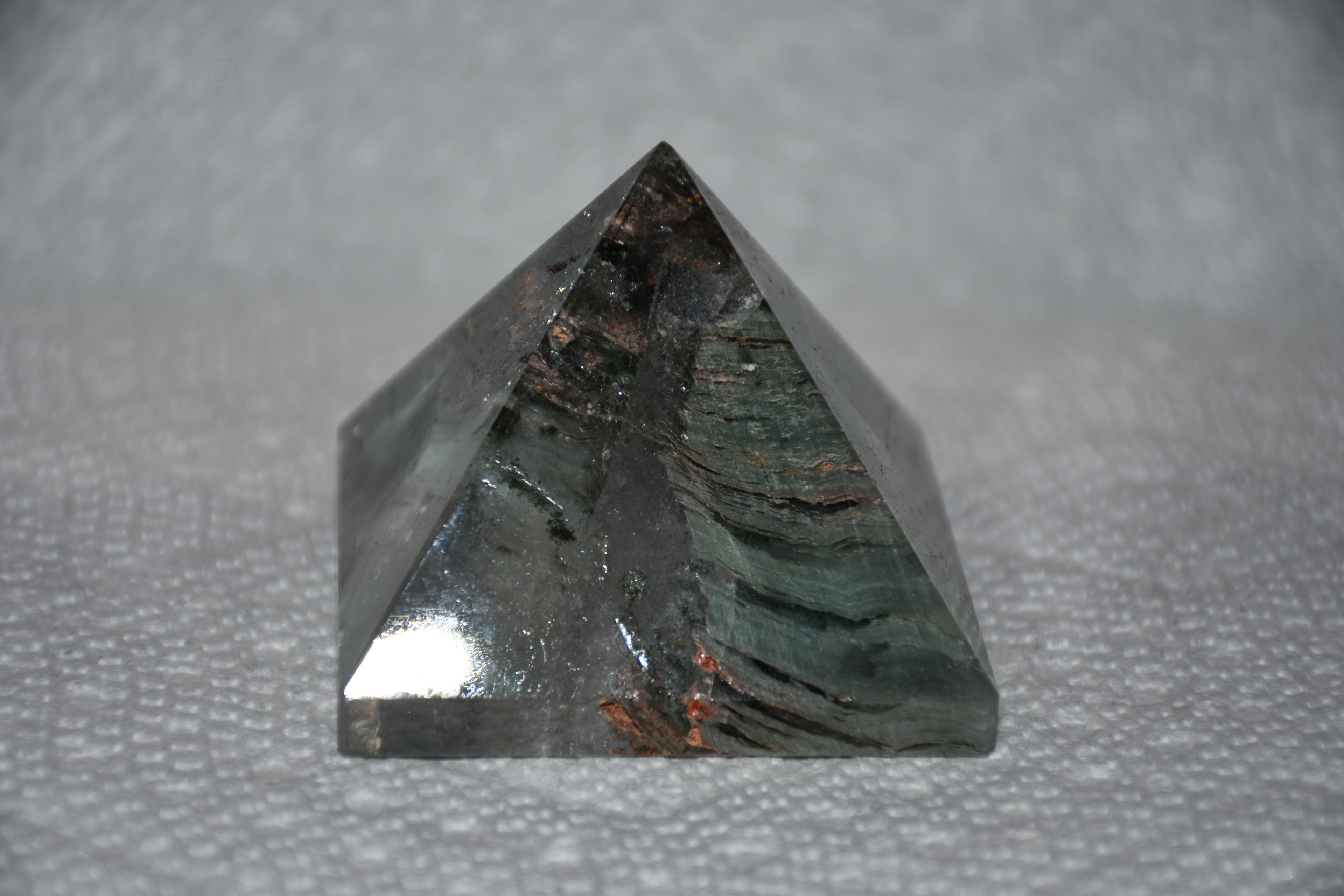 🌿🔮 Garden Quartz Pyramids — Nature’s Worlds Encased in Crystal 🔮🌿